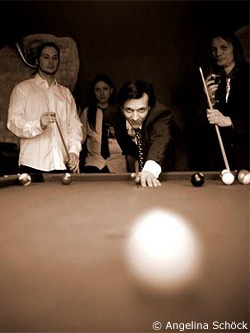 Die Propheten spielen Billiard - Foto by Angelina Schöck